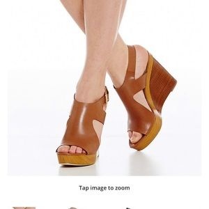 GREEN Michael Kors wedges